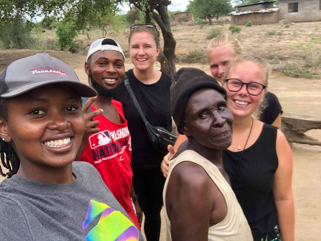Women at project 1